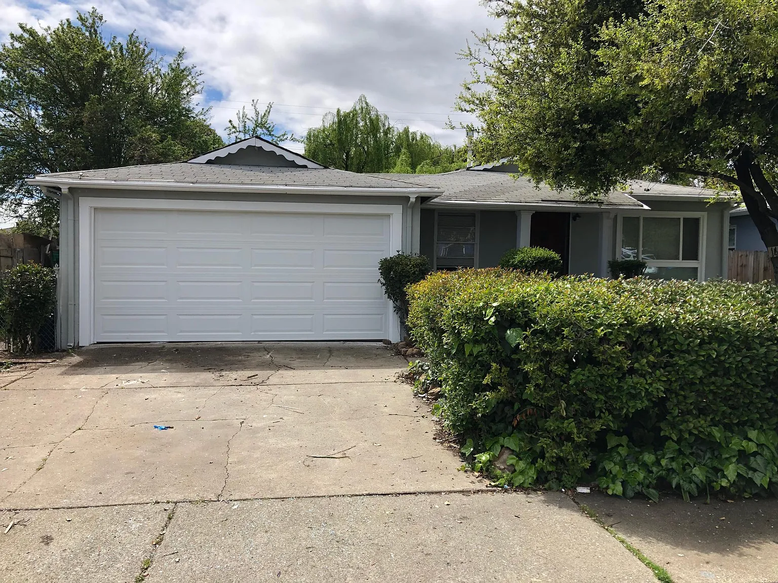 4 bed, 1480 sqft, $2,995 — Photo 2