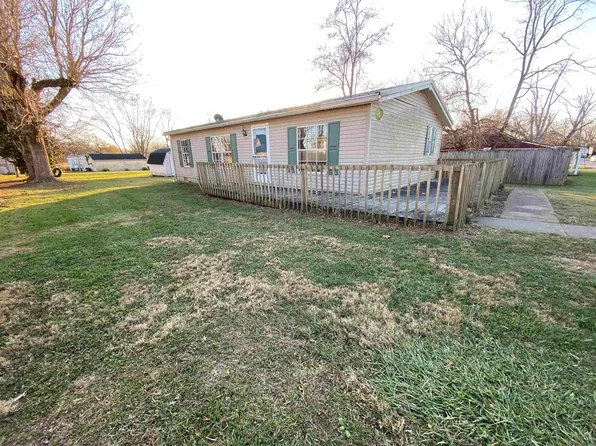 208 E Vine St, Mitchell, IN 47446