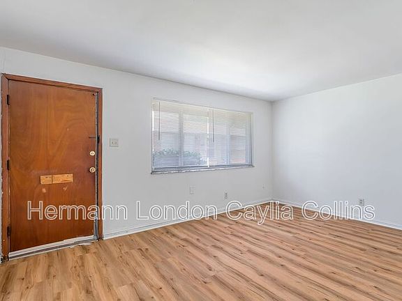2nd image of 11276 Liana Ln