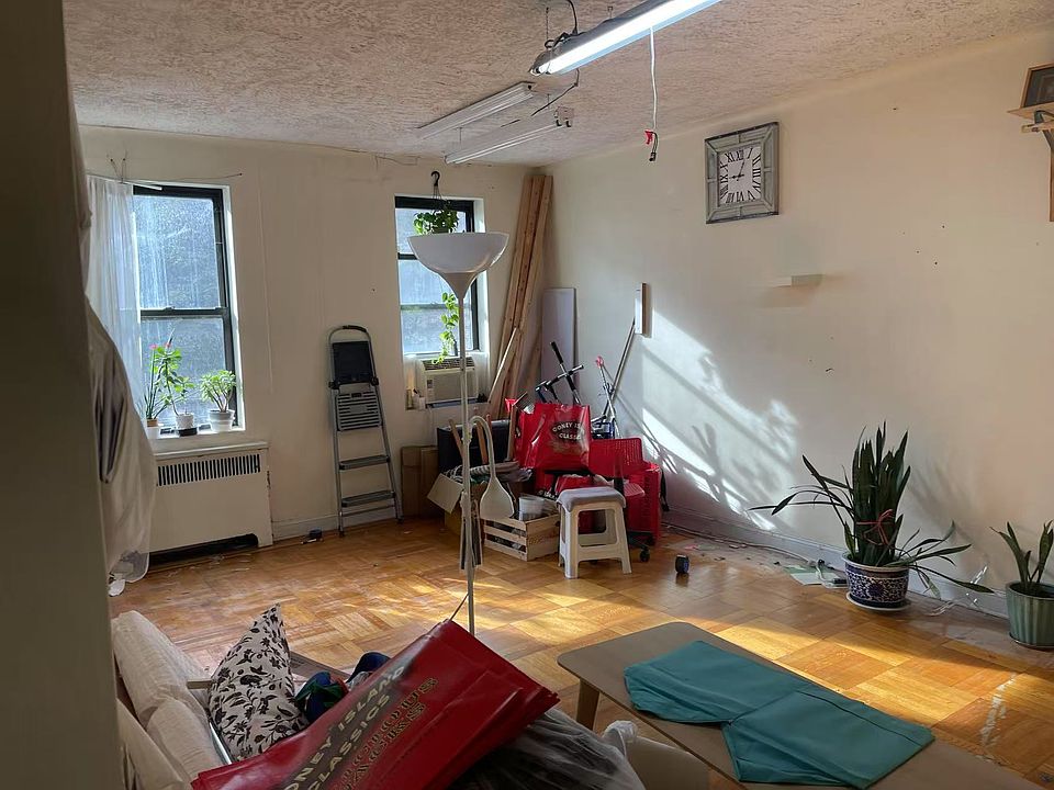 2nd image of 143-48 41st Ave #40