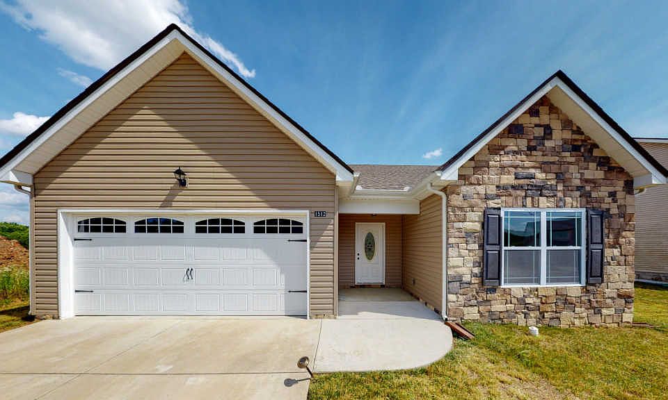 1st image of 1512 Gambill Wood Dr