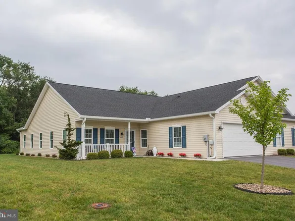 3261 Portrait Way, Chambersburg, PA 17202