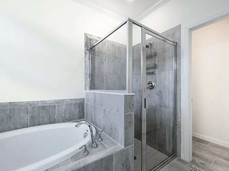 15145 Spanish Point Dr — Photo 37