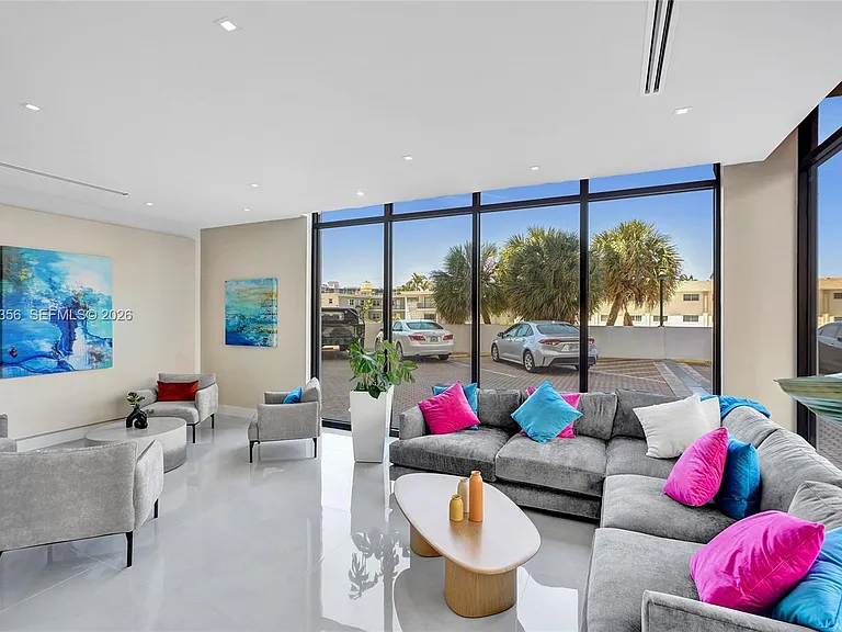 2401 S Ocean Dr #802 — Photo 33