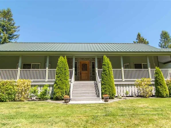 6081 S Bank Rd, Crescent City, CA 95531