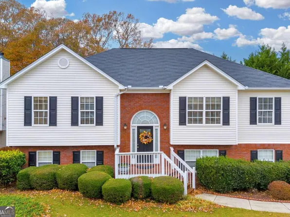 3909 Duncan Ives Dr, Buford, GA 30519