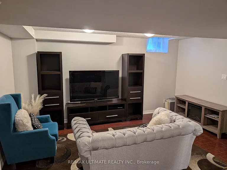 3434 Crimson King Cir — Photo 2