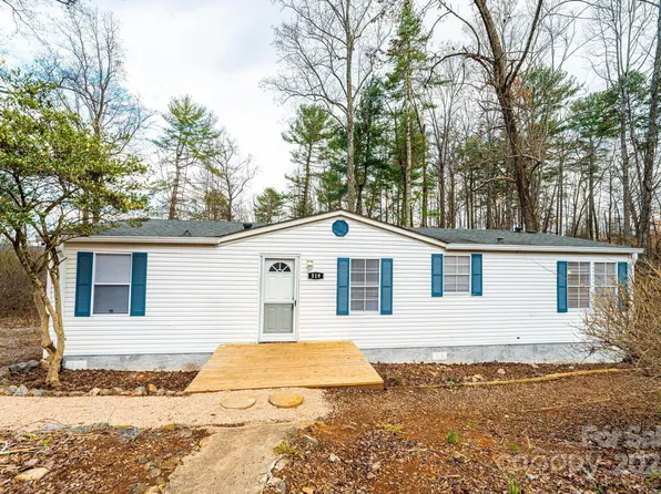 519 Ridgeway Pl SW, Lenoir, NC 28645