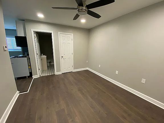 5th image of 2745 W 38th St #1R
