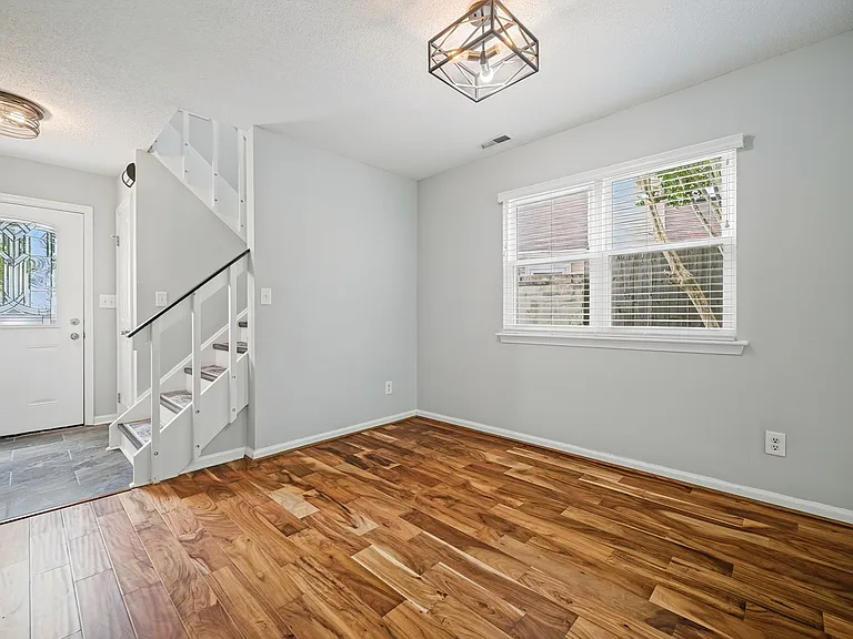 5408 Lord Dunmore Ct — Photo 23