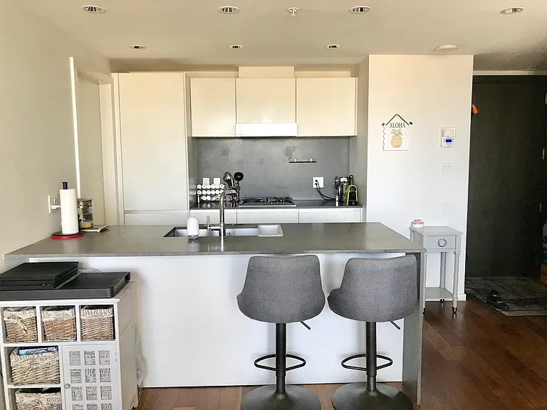 8588 Cornish St — Photo 2