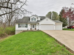 19167 Par Dr, Lawrenceburg, IN 47025