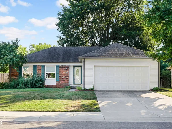 826 Phillips Ln, Seymour, IN 47274