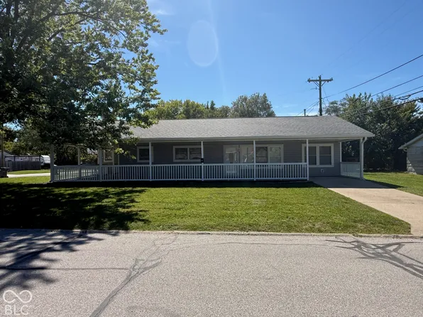 17 Parkview Dr, New Whiteland, IN 46184