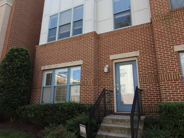 4155 Rush St, Fairfax, VA 22033