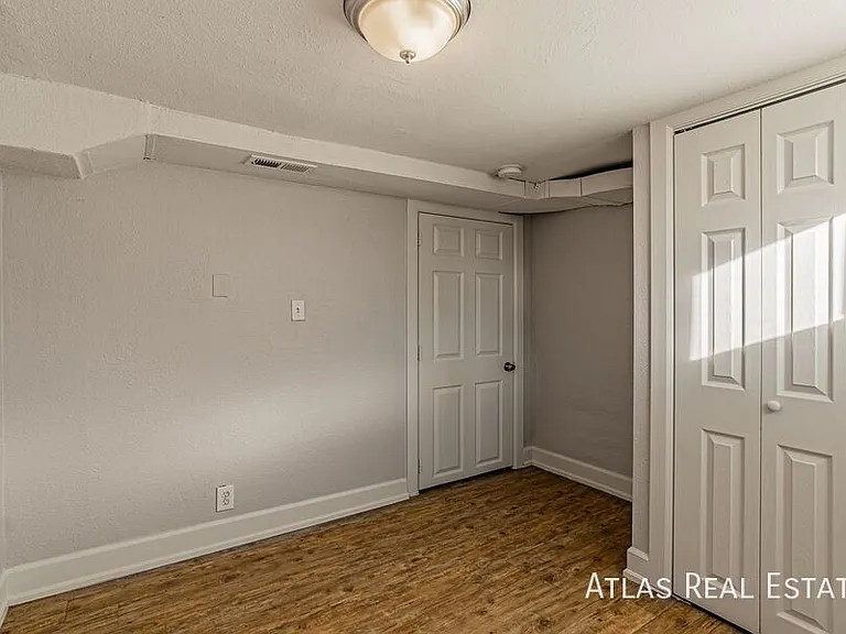 398 S Raleigh St — Photo 25