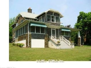 35 Bluff Ave, West Haven, CT 06516