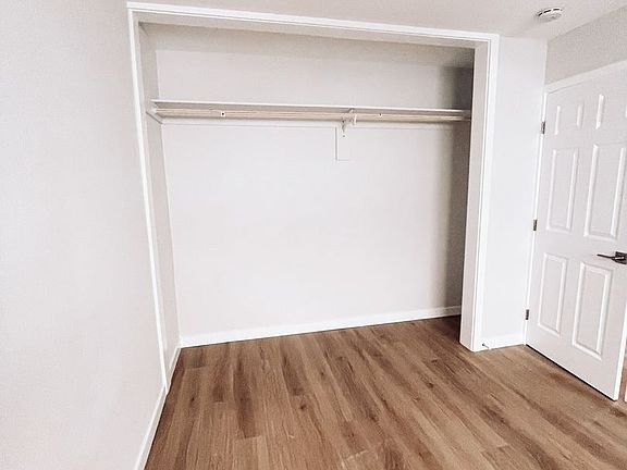 2nd image of 4084 W 129th St #B