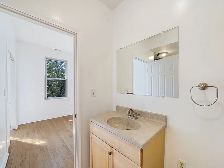 1911 S May St #2 — Photo 4