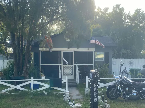 9209 N 13th St, Tampa, FL 33612