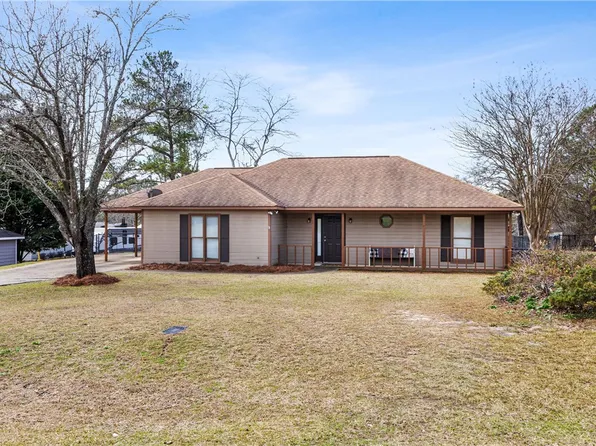 624 Lee Road 520, Phenix City, AL 36870