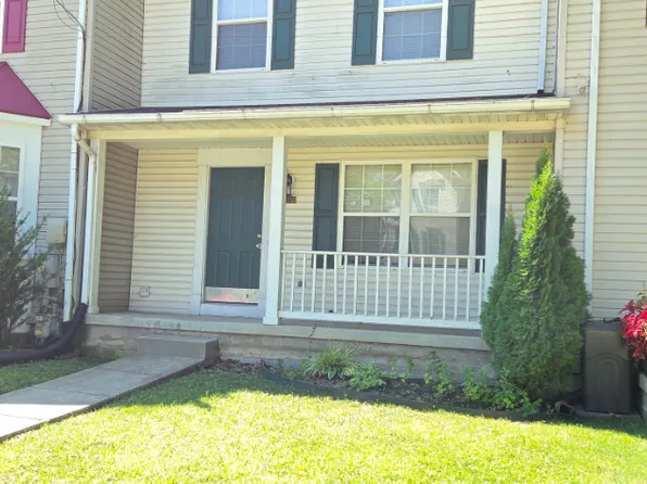 11 Arrowood Ct, Rosedale, MD 21237