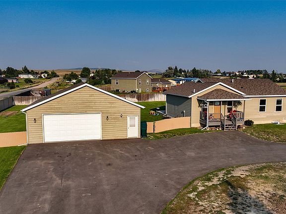 5th image of 2617 Laramie St