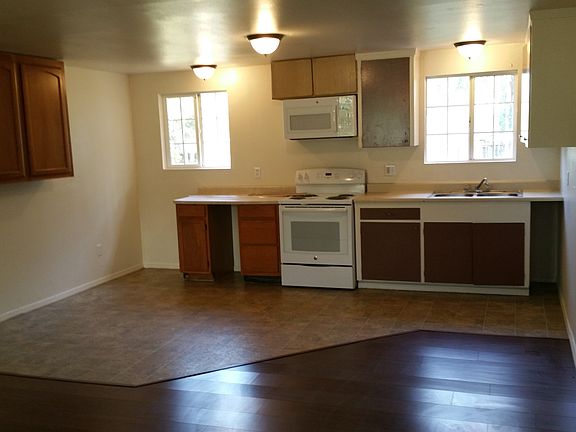 3rd image of 16179 21st Ave