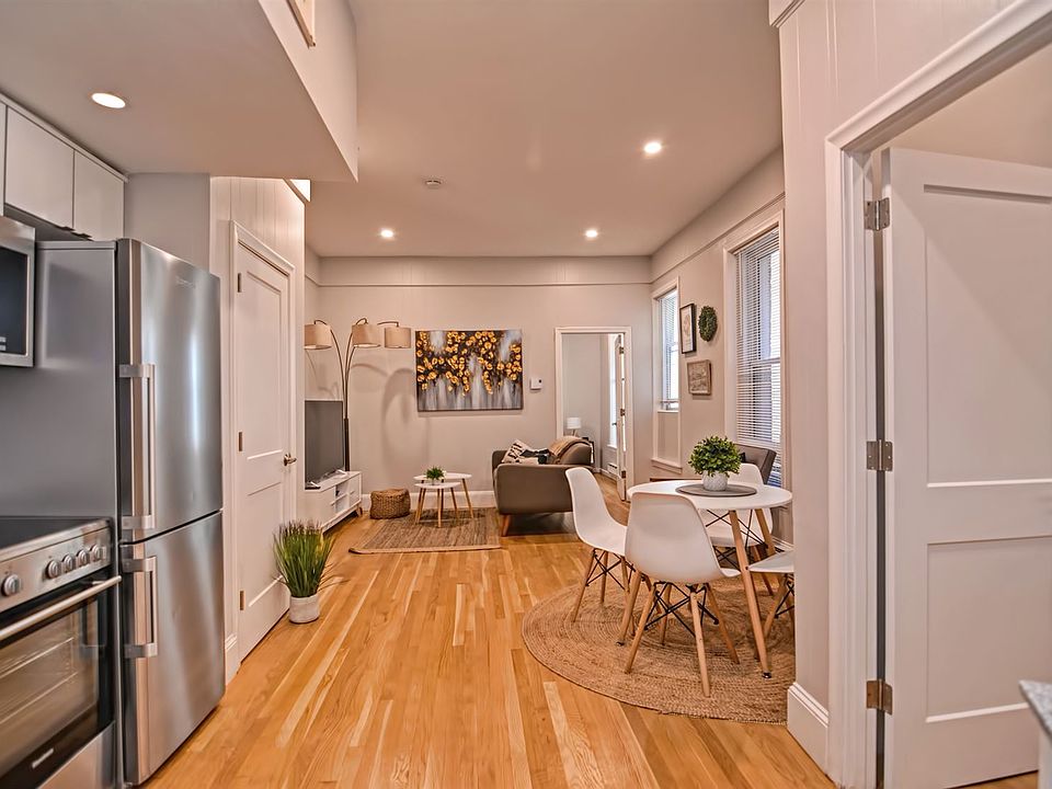 829 Boylston St. #201 Boston - Back Bay Unit Photo 4