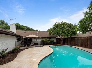 9522 Heatherdale Dr, Dallas, TX 75243