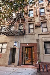 420 East 66th Street in Lenox Hill
