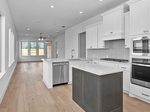 4th image of 640 Crested Duck Ct