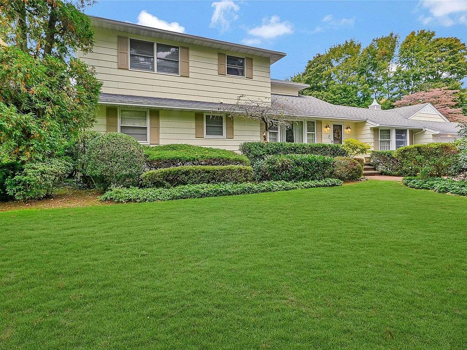 1st image of 14 Endicott Drive
