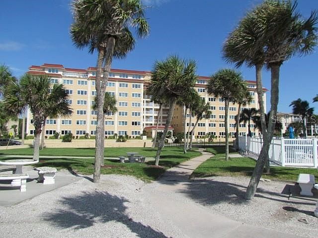 1st image of 500 The Esplanade N APT 601