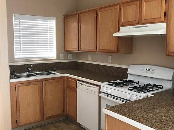 2nd image of 1050 E Cactus Ave Unit 1008
