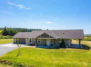 11 W Green Valley Rd, Oak Harbor, WA 98277