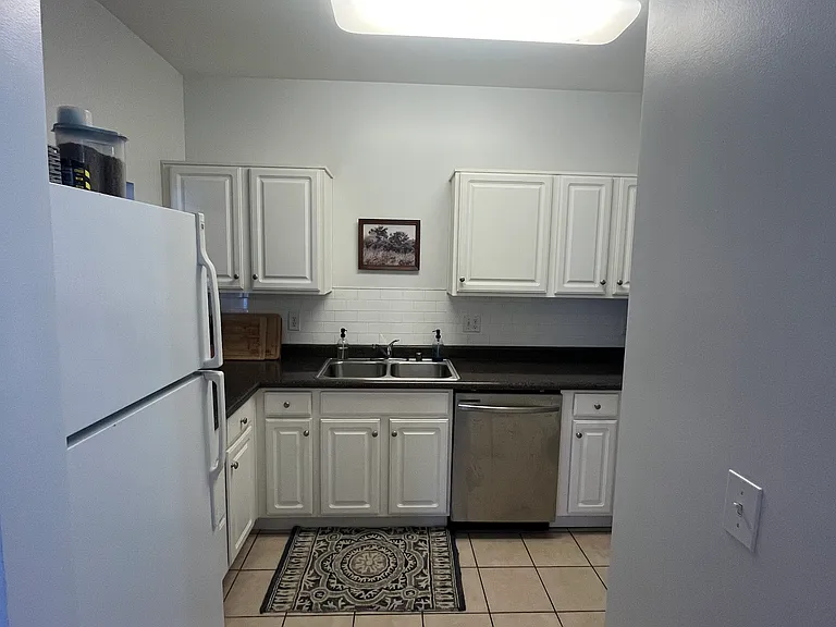 1130 Westlynne Pl #2 — Photo 12