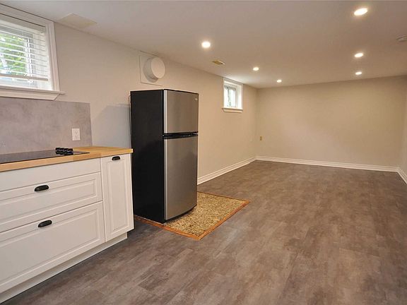 5th image of 73 Gort Ave #B