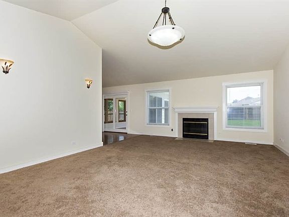 3rd image of 1316 Valayna Dr