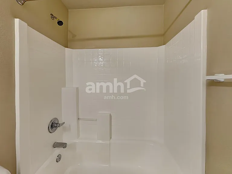 9454 W Virginia Ave — Photo 9