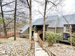 9062 S Pointe Ridge Ln #32, Bloomington, IN 47401