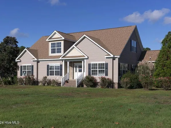 140 Green Bay Road NW, Ocean Isle Beach, NC 28469