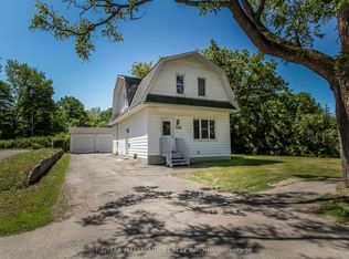 448 Pleasant Park Rd, Ottawa, ON K1H5N1