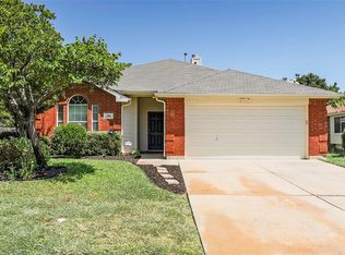 708 Pheasant Rd, Saginaw, TX 76131