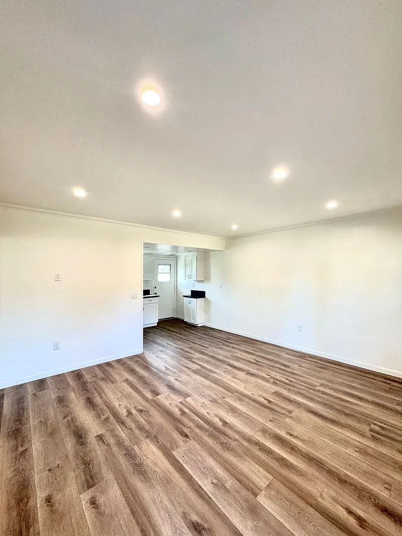 397 S. Sierra Madre Blvd. — Photo 2
