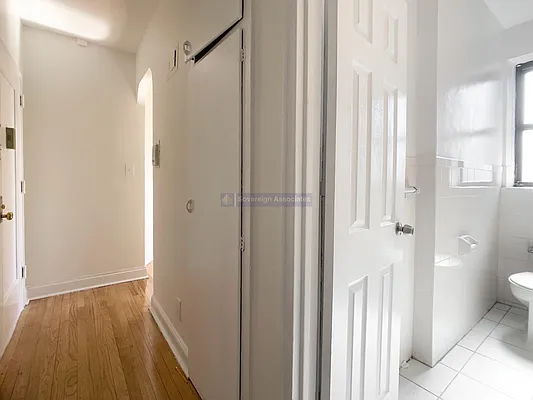 Rented by Sovereign Associates | media 1