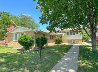 212 S. Walnut, Ames, IA 50010