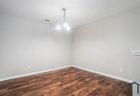 2nd image of 7104 Par Four Way
