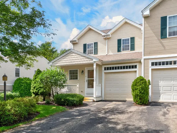7 Sycamore Drive UNIT 7, Middleborough, MA 02346