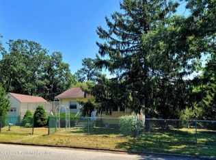 414 19th Ave, Brick, NJ 08724